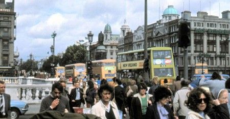 Dublin - 1982 by Helmut Zozmann